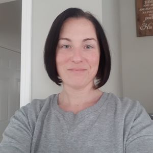 Meet your Posher, Leanne